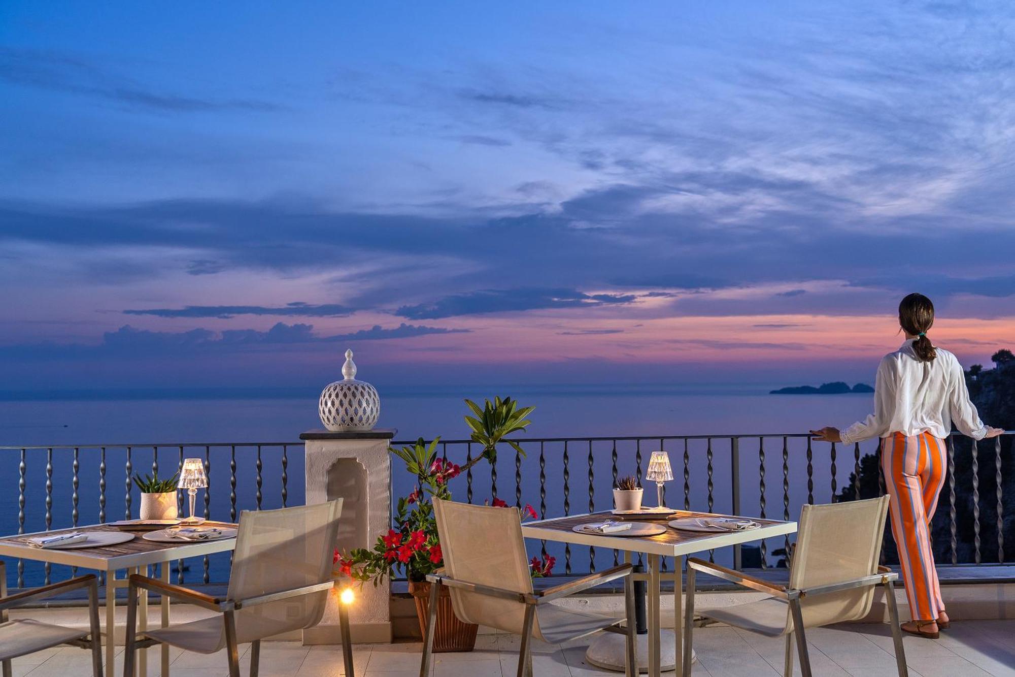 Hotel Punta Regina بوسيتانو المظهر الخارجي الصورة